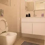 Amazing 4Bdr Apartment - Port & Beach Tlv